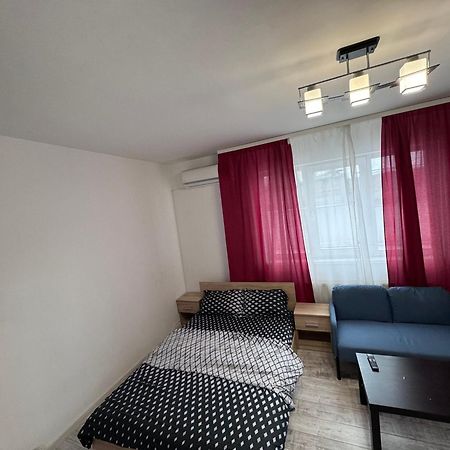 Cozy Studio 10 Min Away From Th Center Of The City 부쿠레슈티 외부 사진