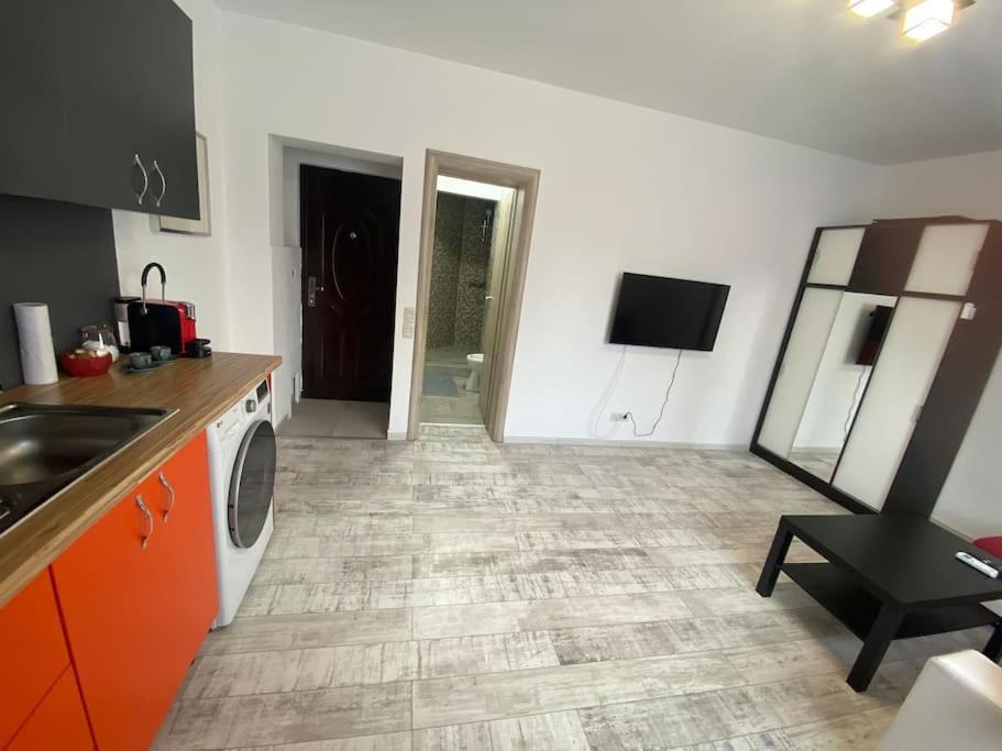 Cozy Studio 10 Min Away From Th Center Of The City 부쿠레슈티 외부 사진